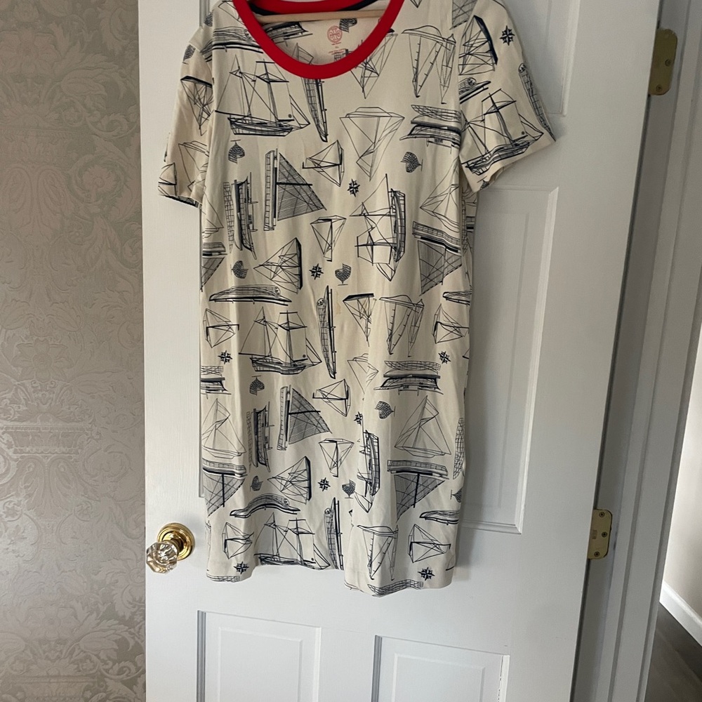 Sailboat Print T-Shirt Dress with Red Trim Tory Burch Xl